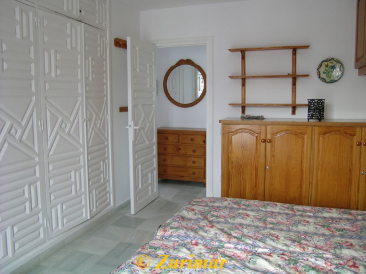 For rent of apartment in Roquetas de Mar