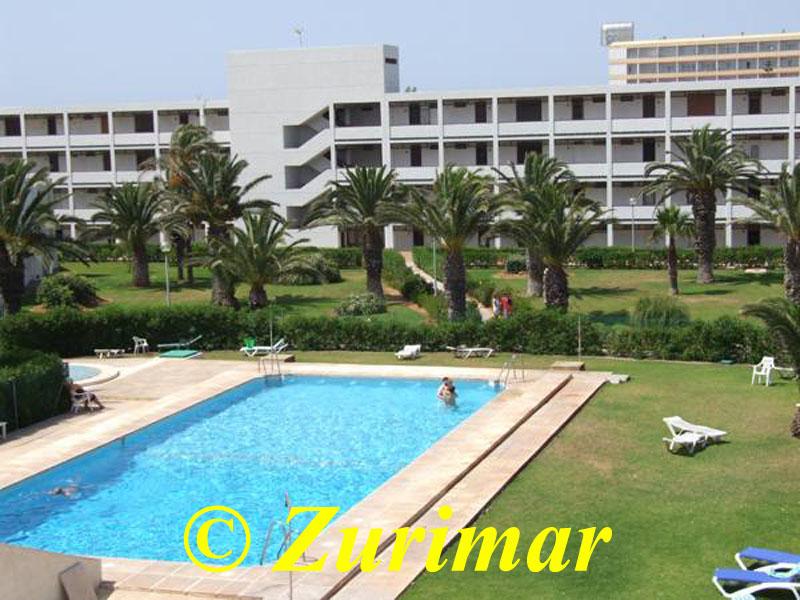 For sale of duplex in Roquetas de Mar