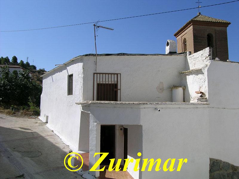 For share of house in Alcolea