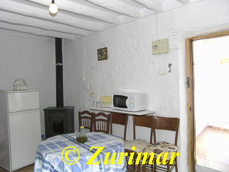 For share of house in Alcolea