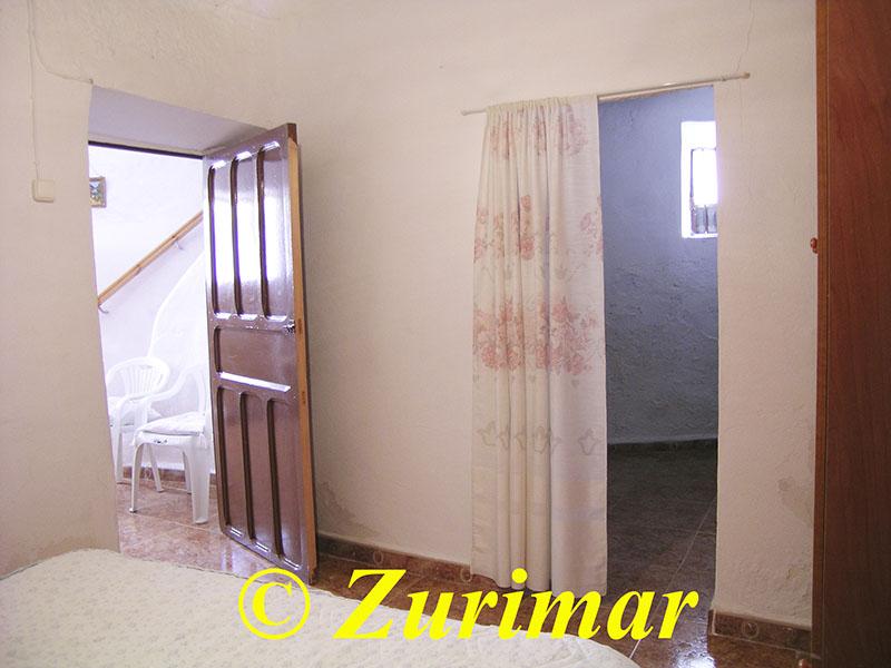 For share of house in Alcolea