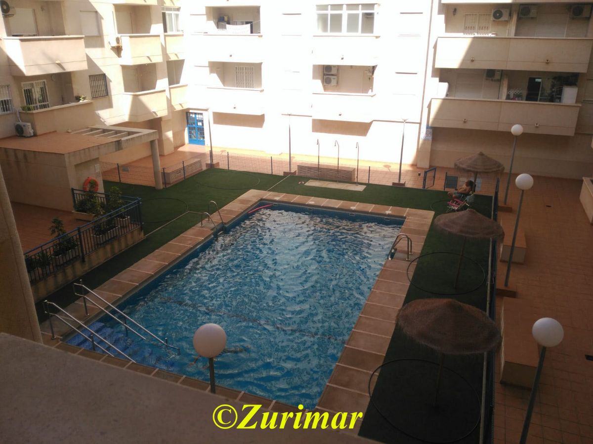 For rent of apartment in Roquetas de Mar