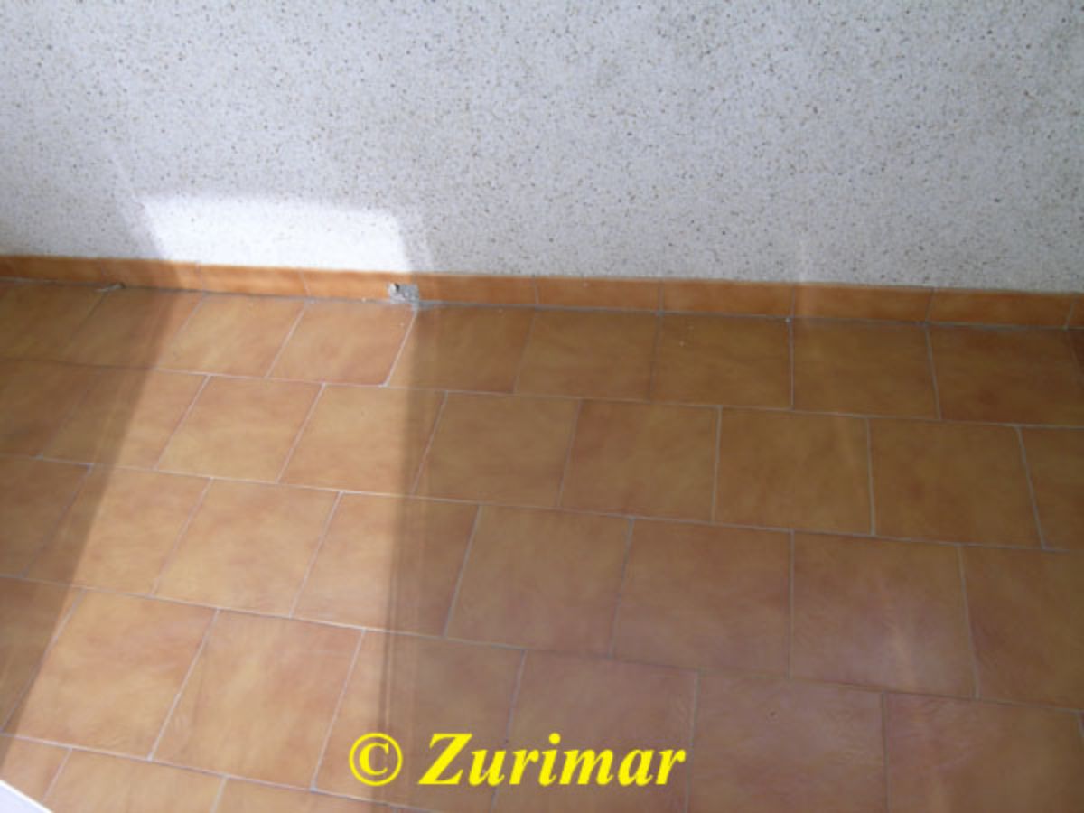 For rent of apartment in Roquetas de Mar