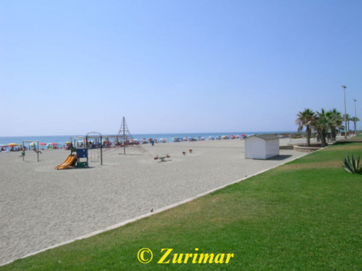 For rent of apartment in Roquetas de Mar