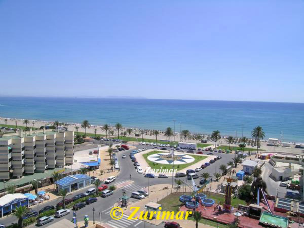 For rent of apartment in Roquetas de Mar