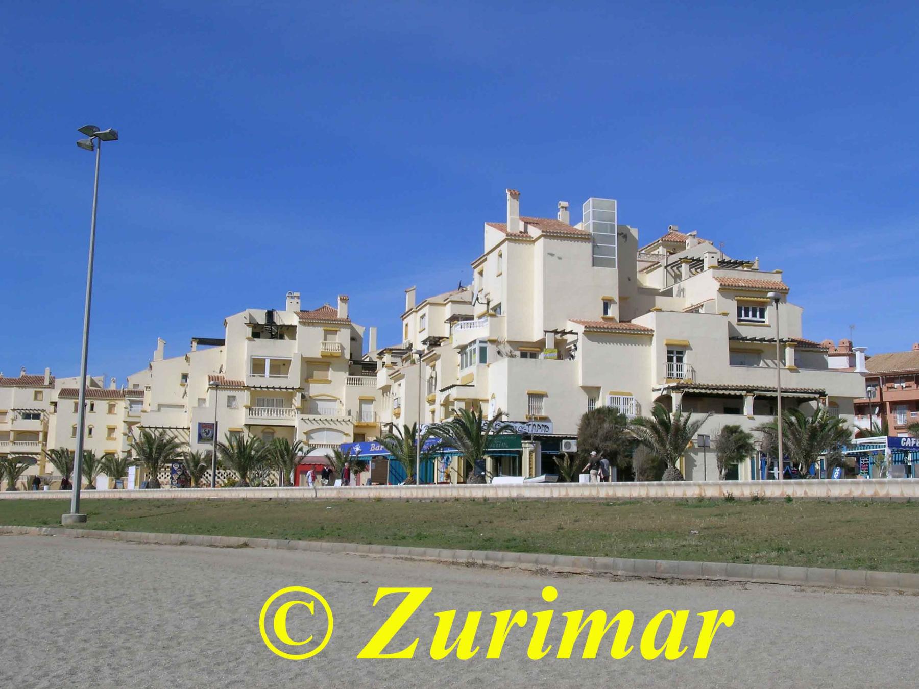 Zu verkaufen von penthouse in
 Roquetas de Mar