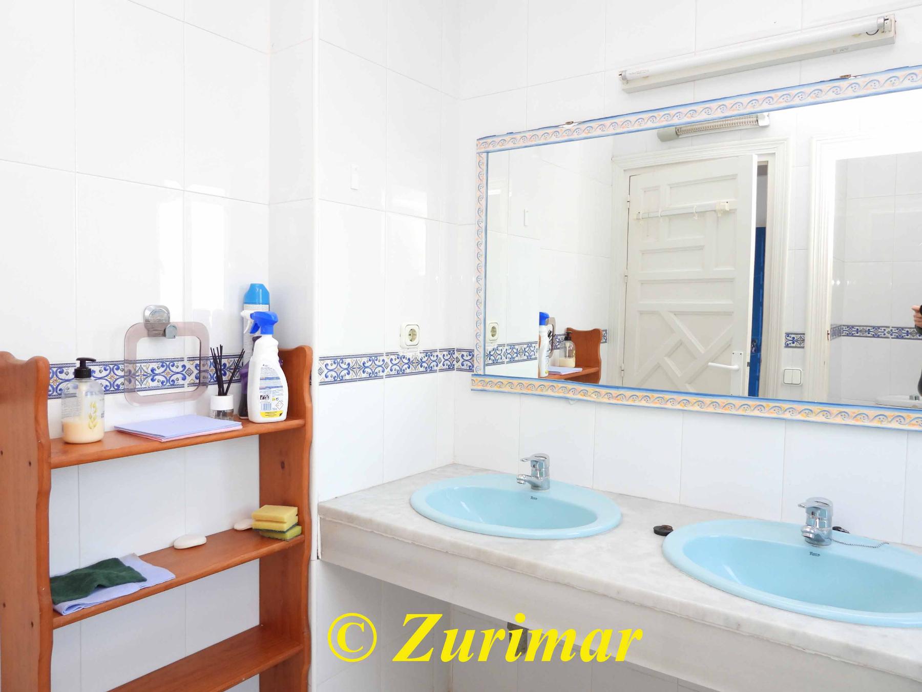 For rent of apartment in Roquetas de Mar