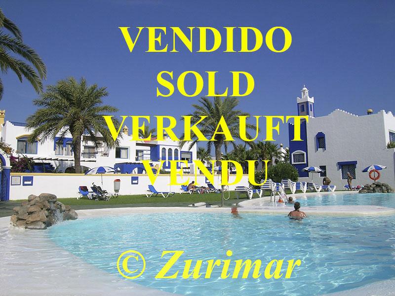 For sale of apartment in Roquetas de Mar