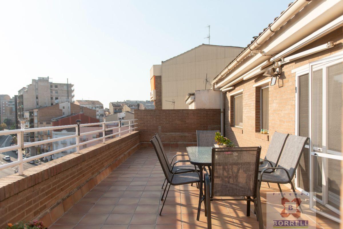 For sale of apartment in Lleida