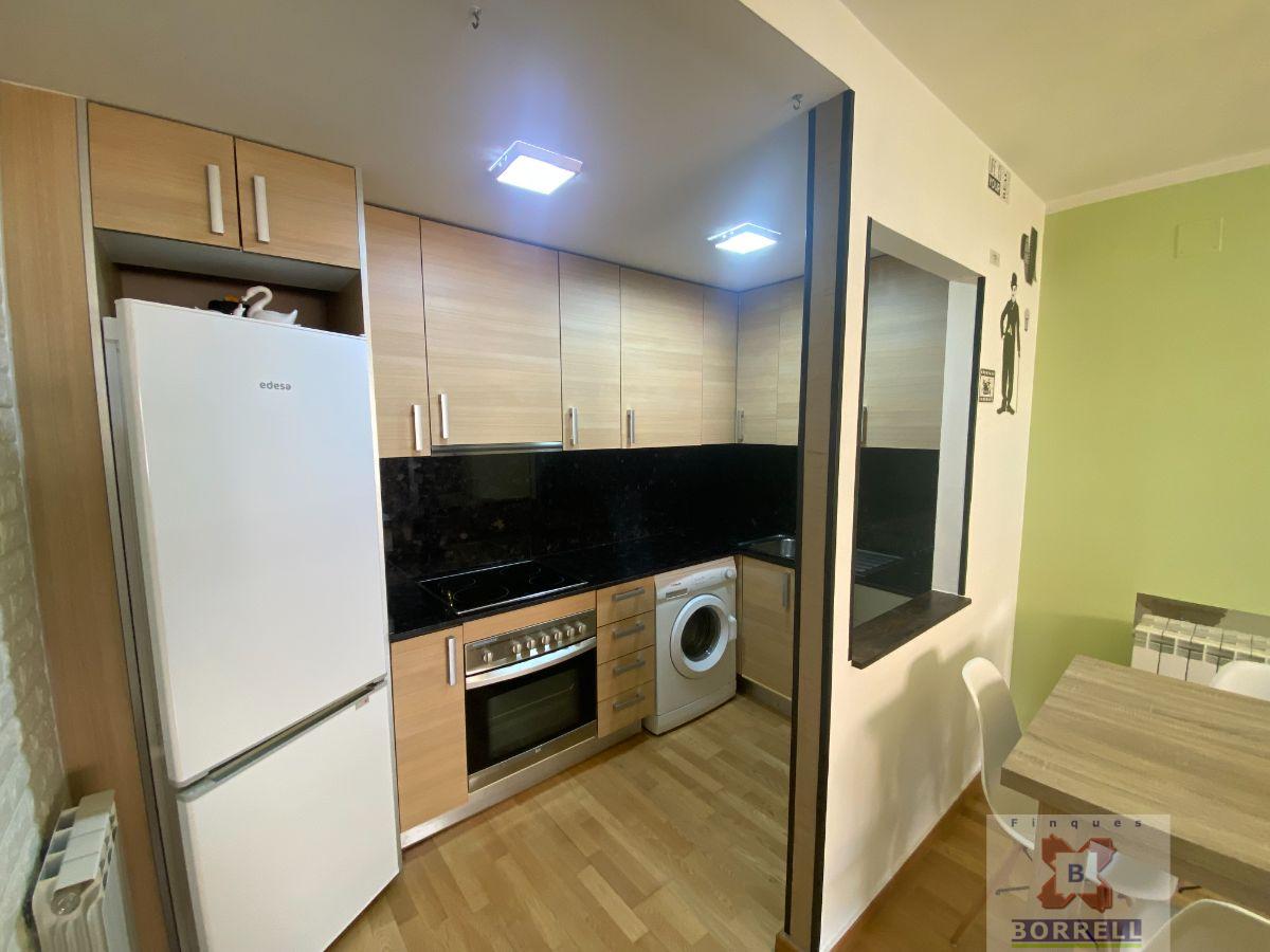 For sale of apartment in Alcarràs