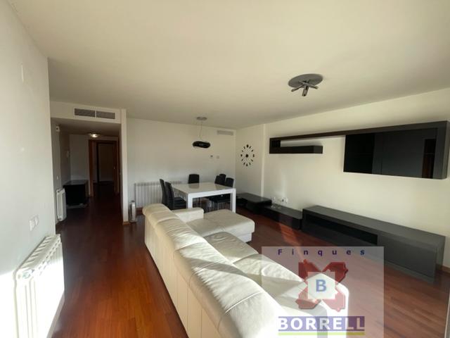 For rent of apartment in Lleida