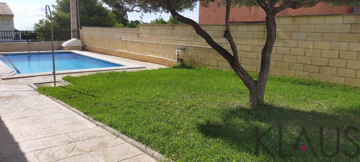 For sale of duplex in Alcanar