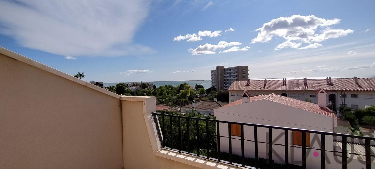 For sale of duplex in Alcanar