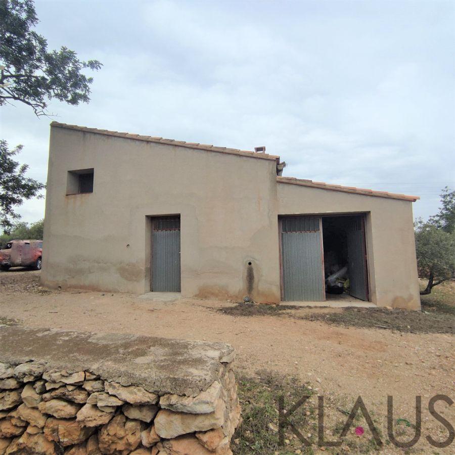 For sale of rural property in Ampolla l