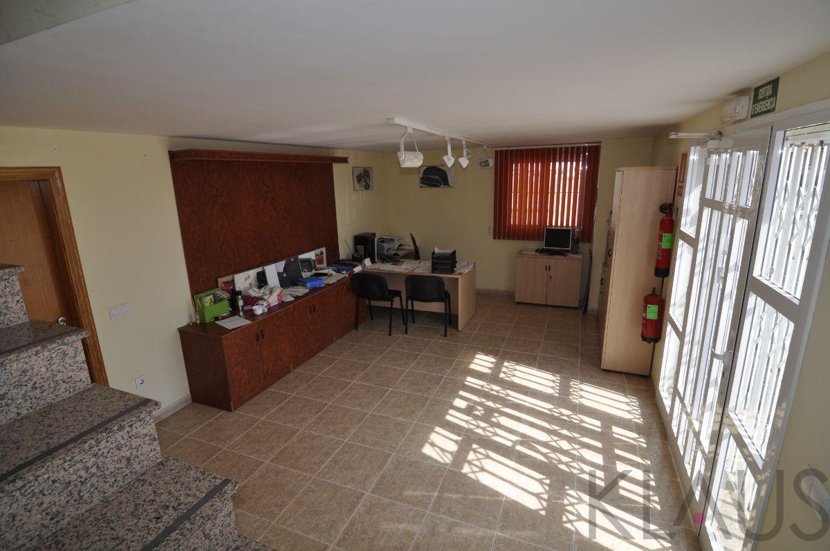 Venta de nave industrial en La Ràpita