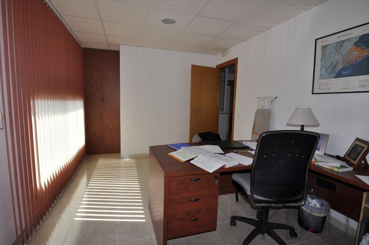 Venta de nave industrial en La Ràpita