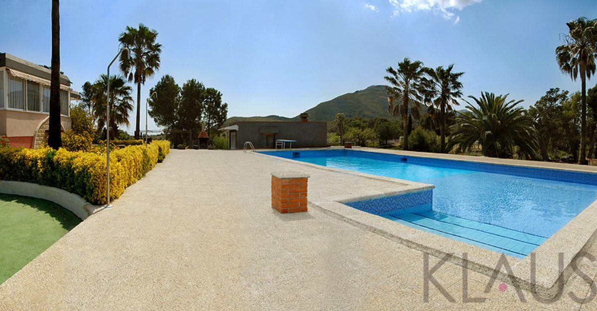 For sale of villa in Amposta