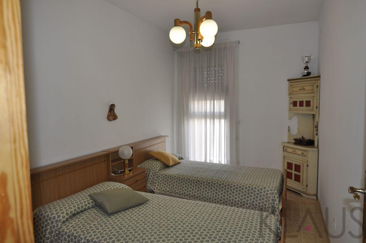 Salgai  apartamentu  Amposta