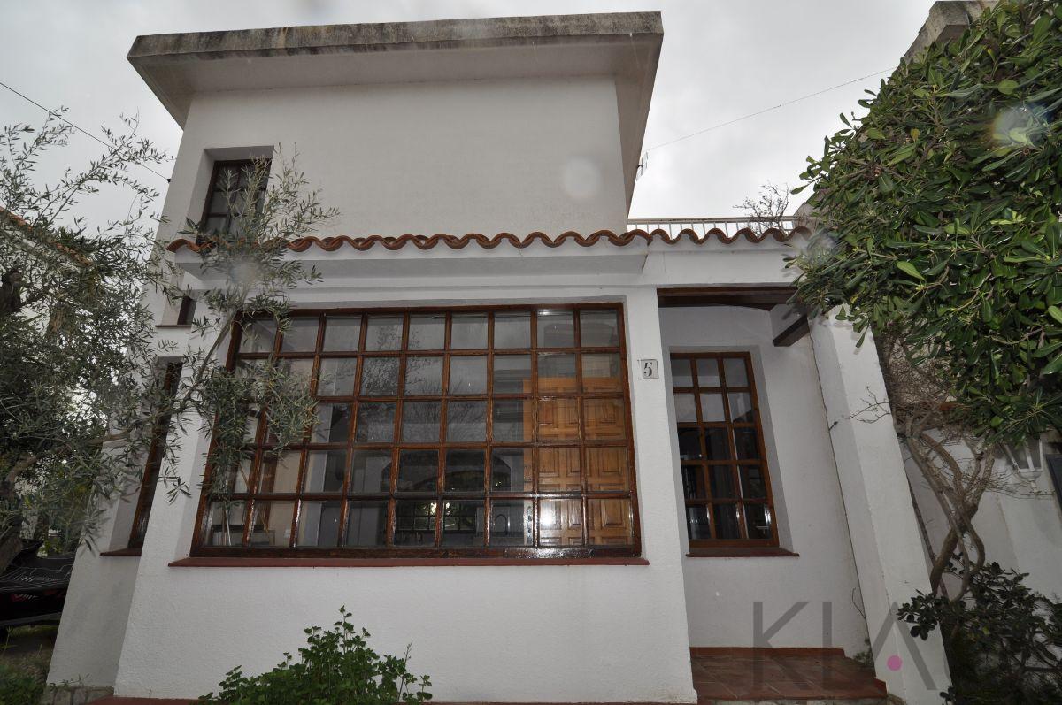 For sale of house in Alcanar playa