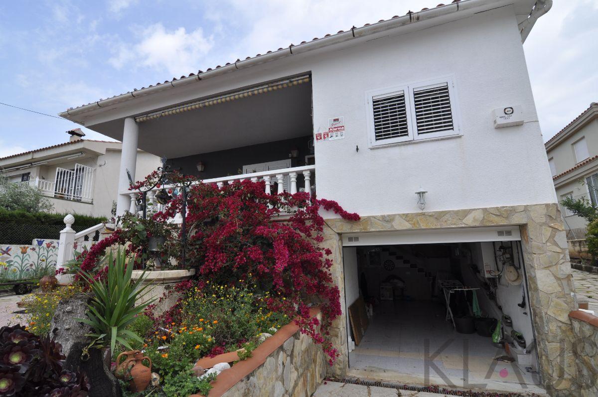 For sale of chalet in Alcanar playa