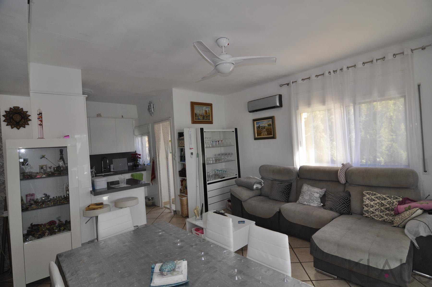 For sale of chalet in Alcanar playa