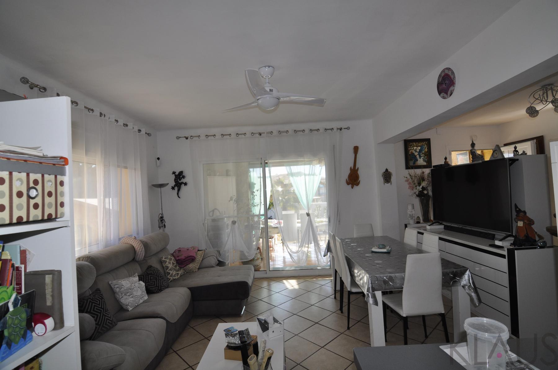 For sale of chalet in Alcanar playa