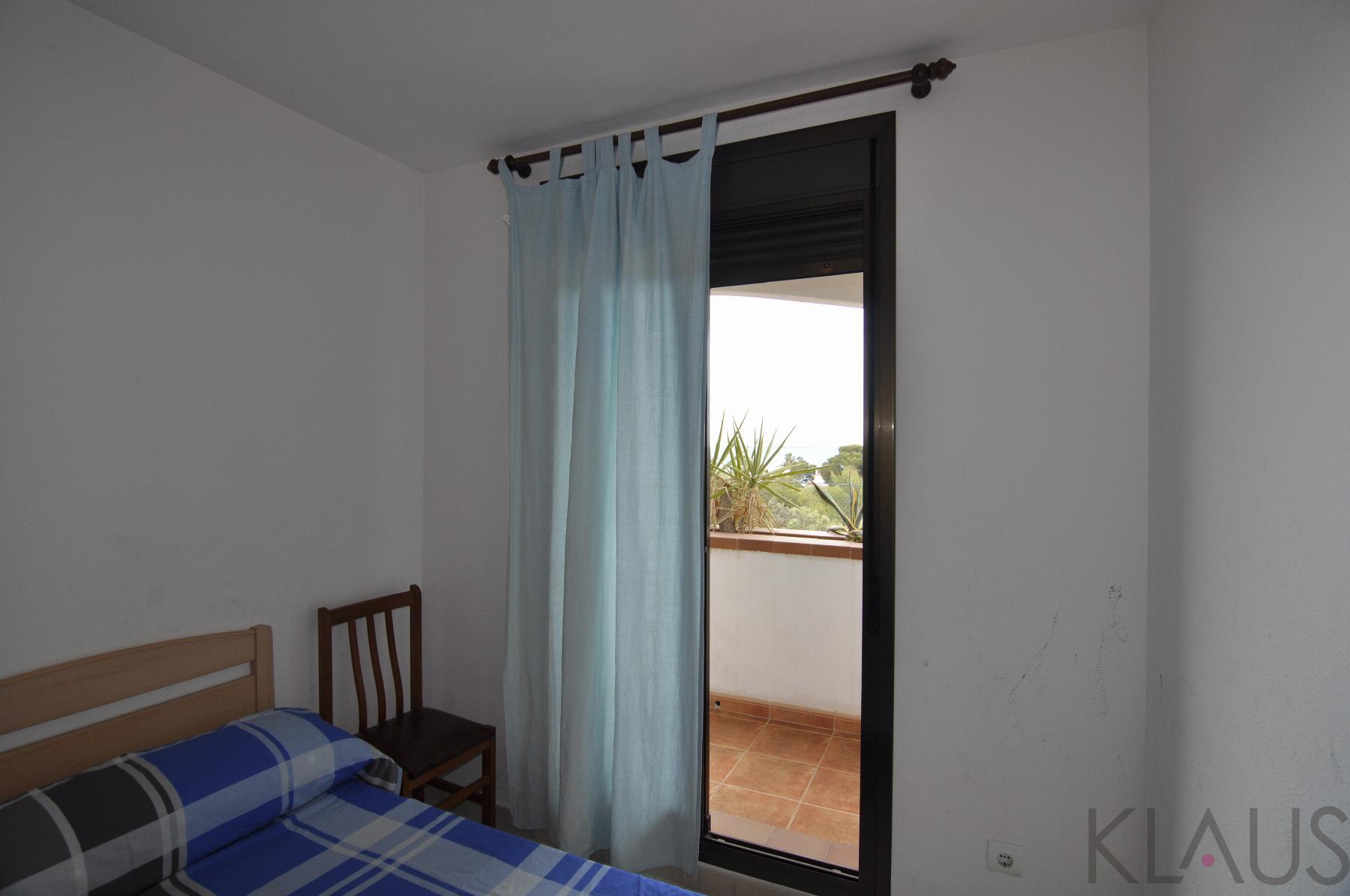 For sale of apartment in Alcanar playa