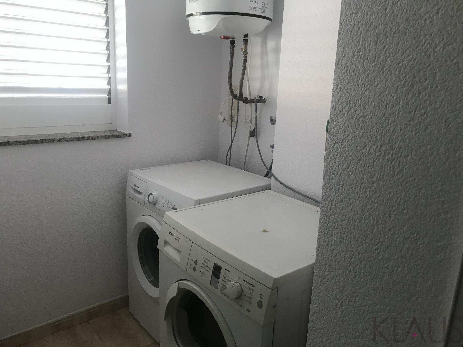 De vânzare din apartament în Aldea l