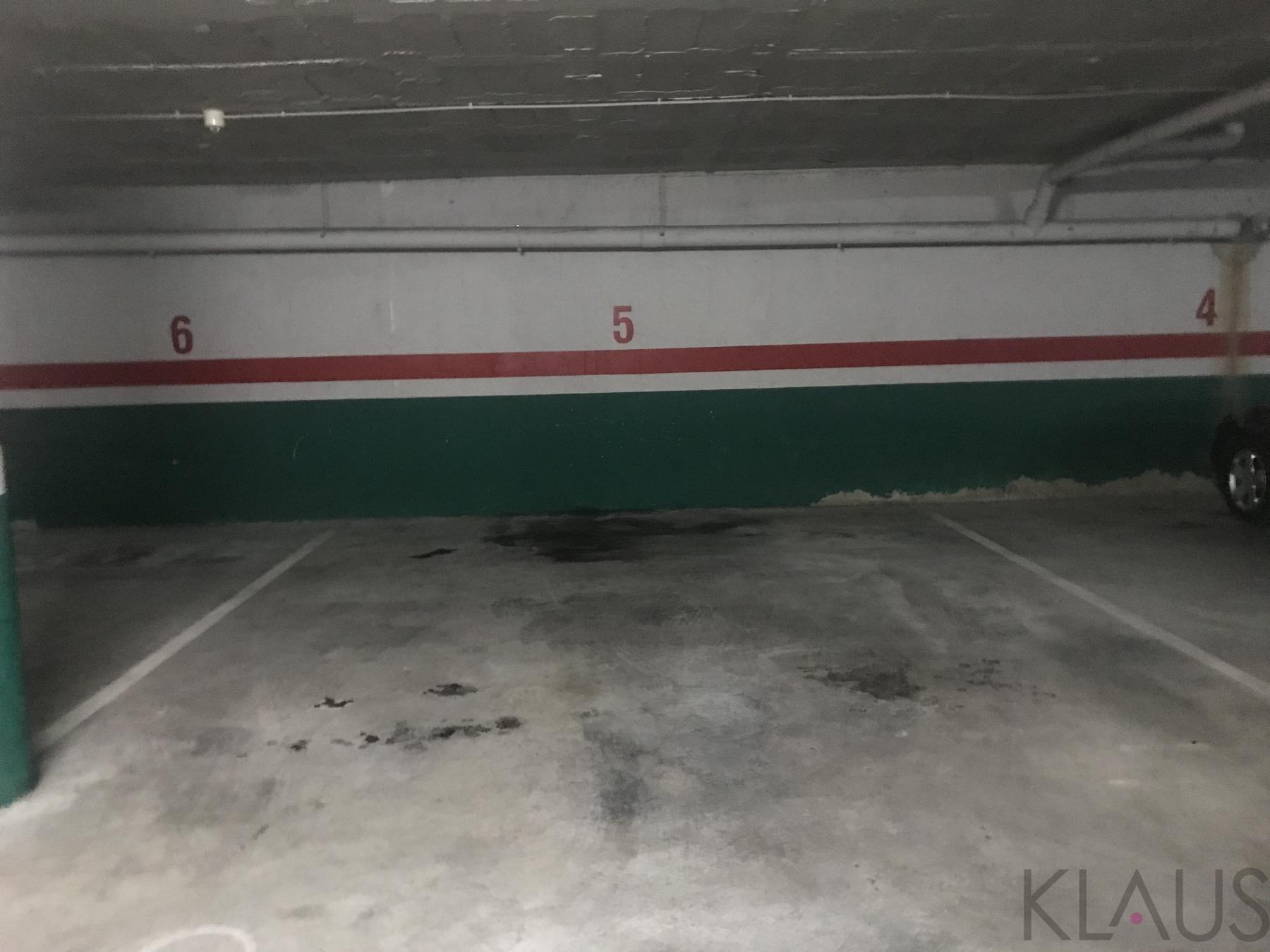 De vânzare din apartament în Aldea l