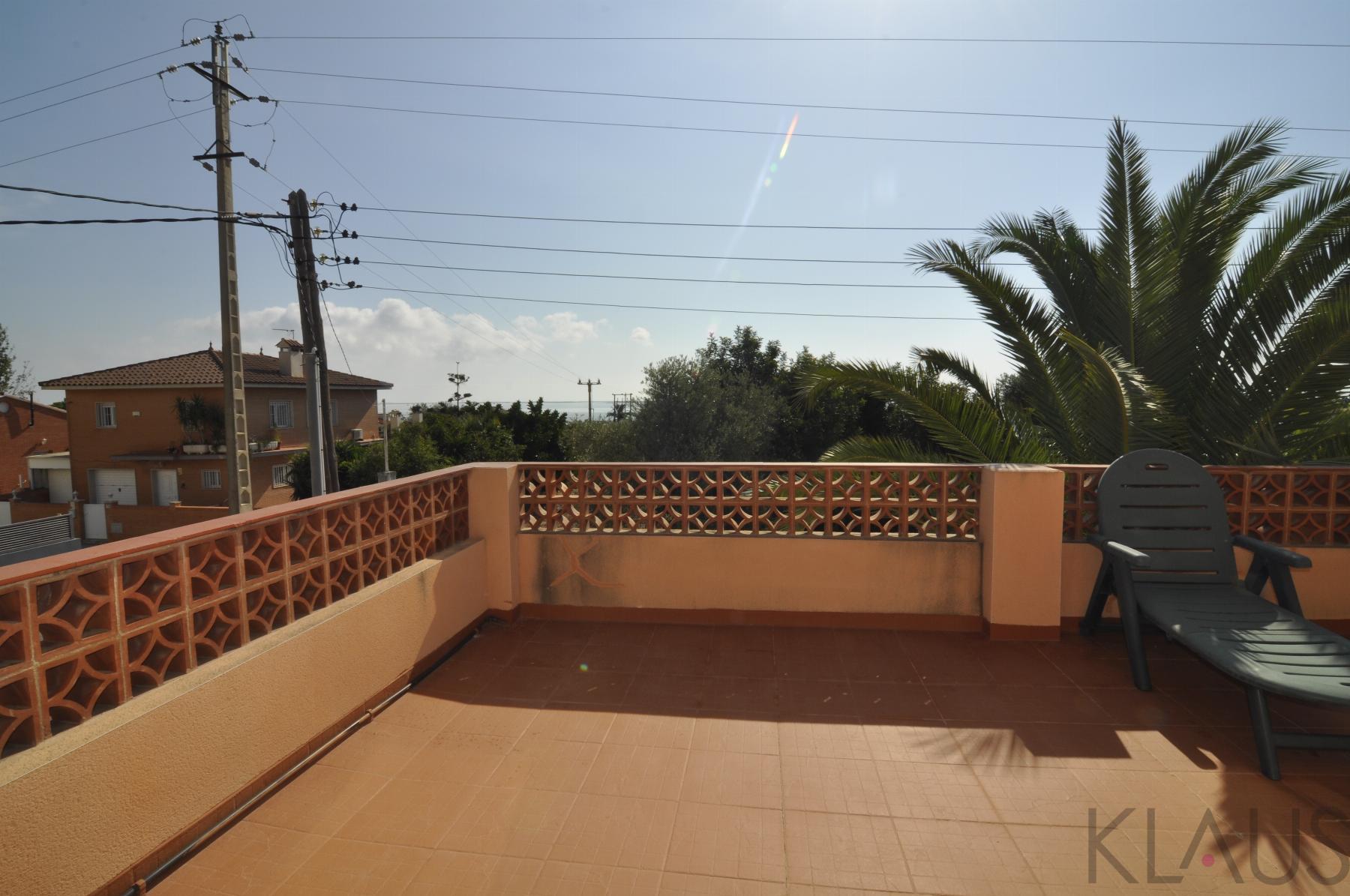 For sale of house in Alcanar playa