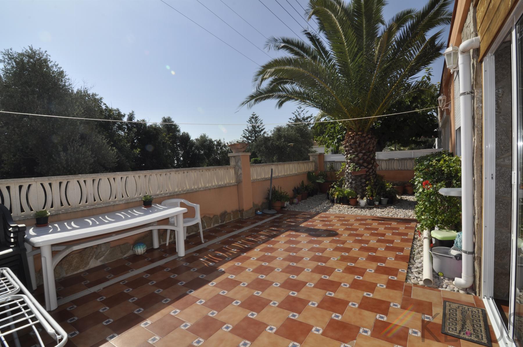 For sale of house in Alcanar playa