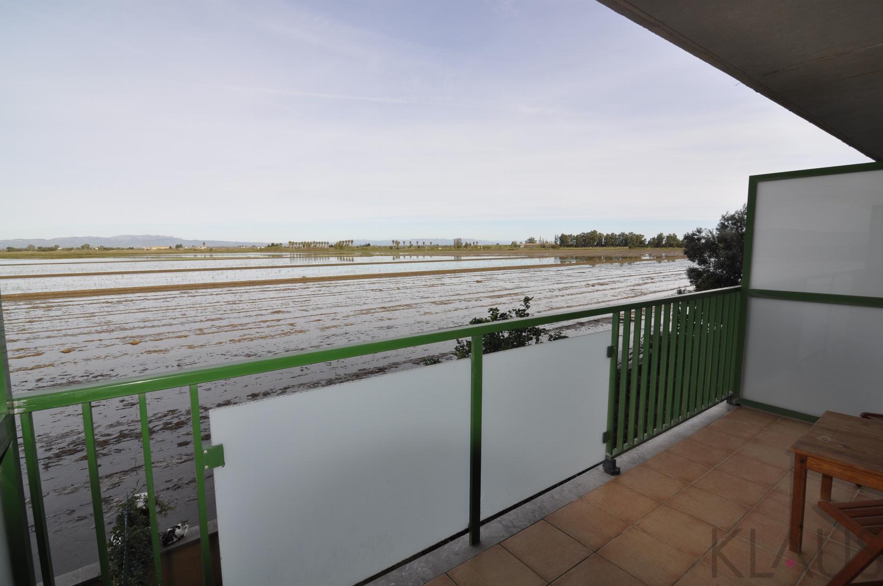 For sale of apartment in Amposta