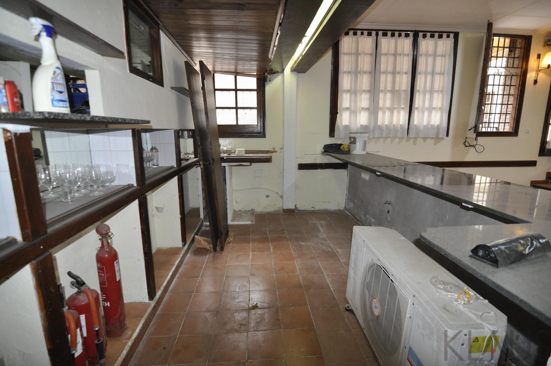 Venta de local en La Ràpita