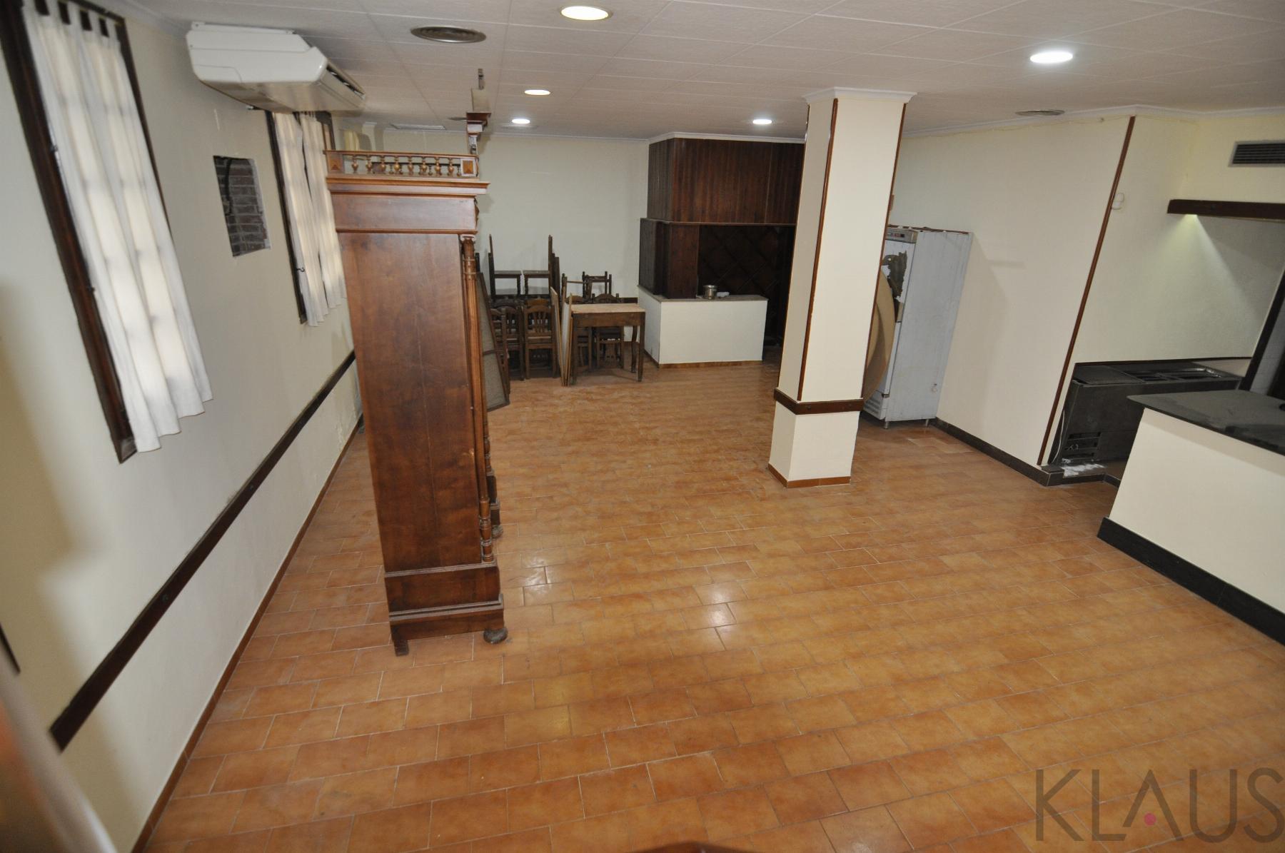 Venta de local en La Ràpita