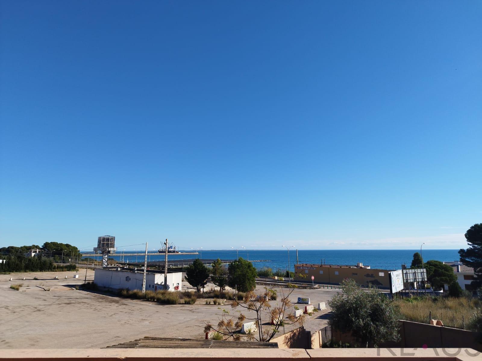 Venta de piso en Alcanar playa