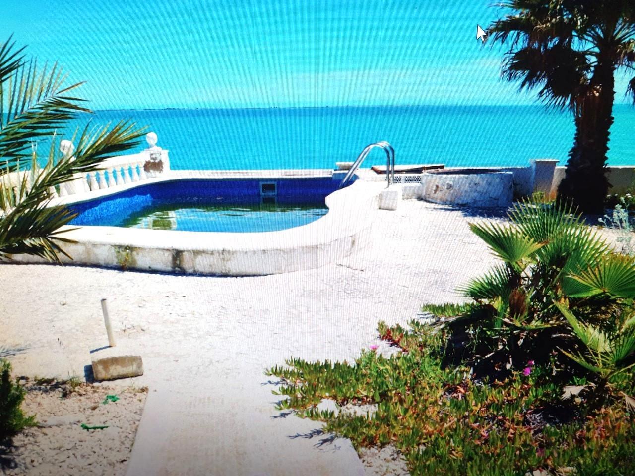 Продажа от

 Домa на Alcanar playa