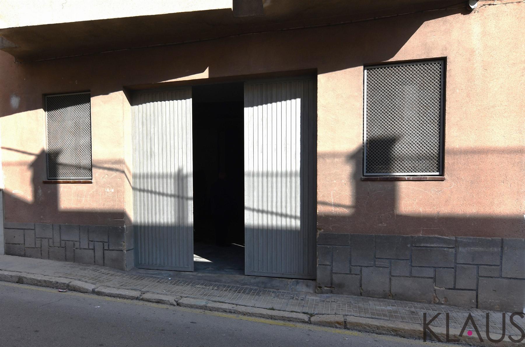 For sale of garage in La Ràpita