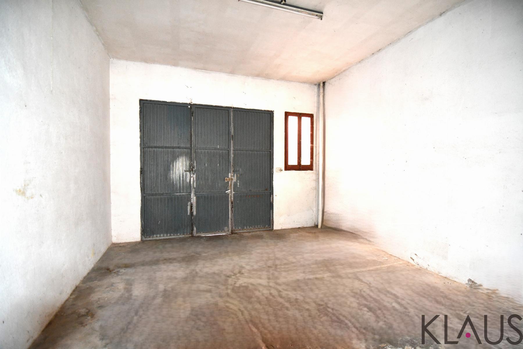 For sale of garage in La Ràpita