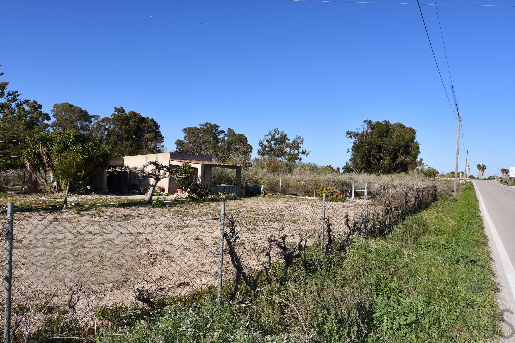 Venda de finca rústica a La Ràpita