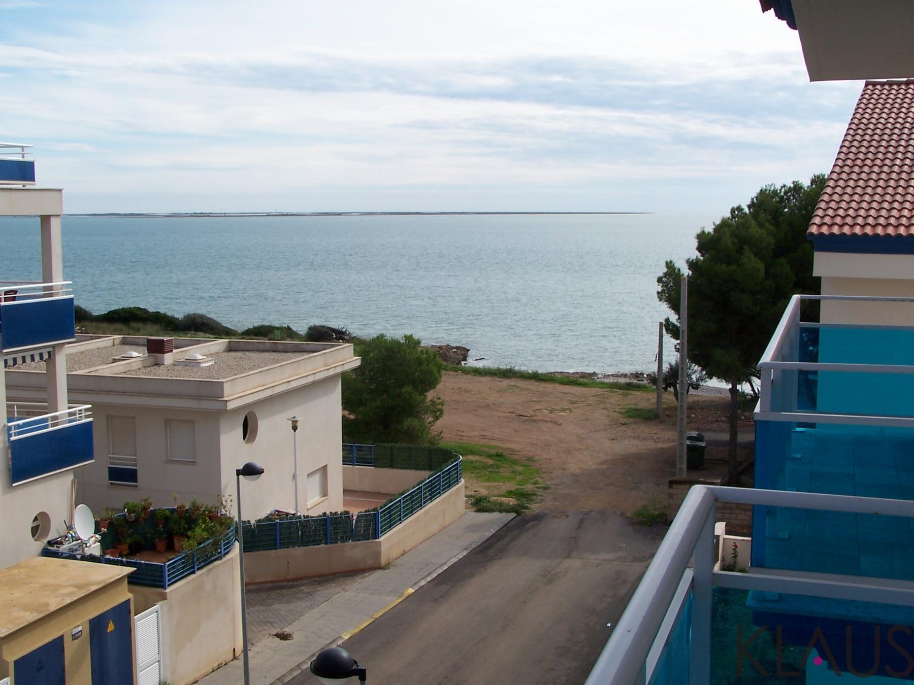 For sale of apartment in Alcanar playa