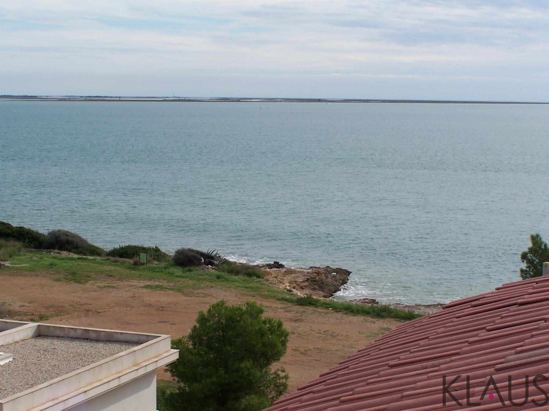 For sale of apartment in Alcanar playa