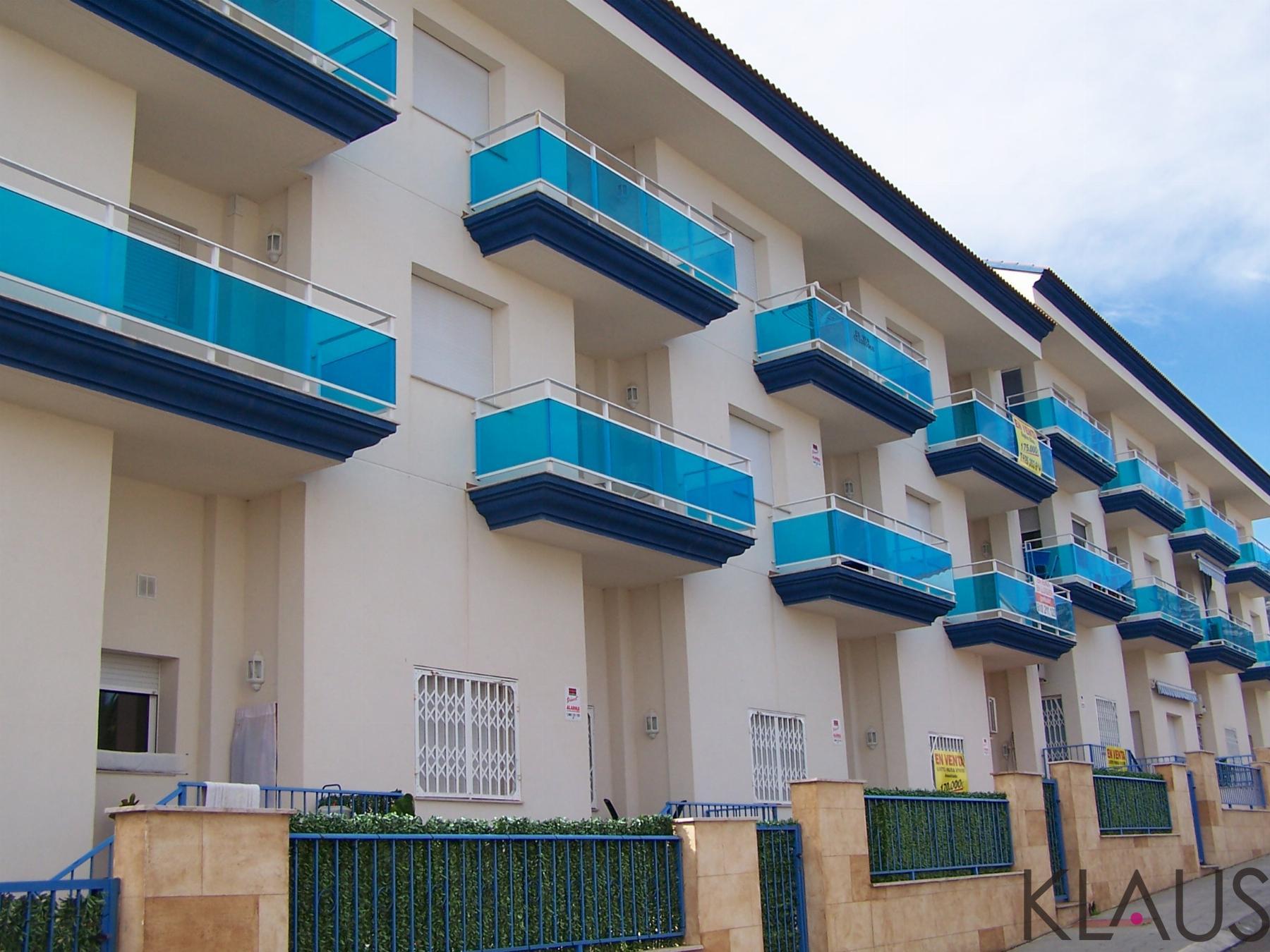 For sale of apartment in Alcanar playa