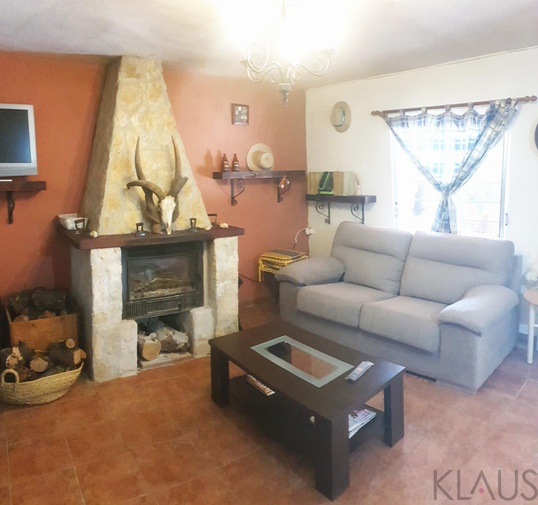 Venta de finca rústica en La Sénia