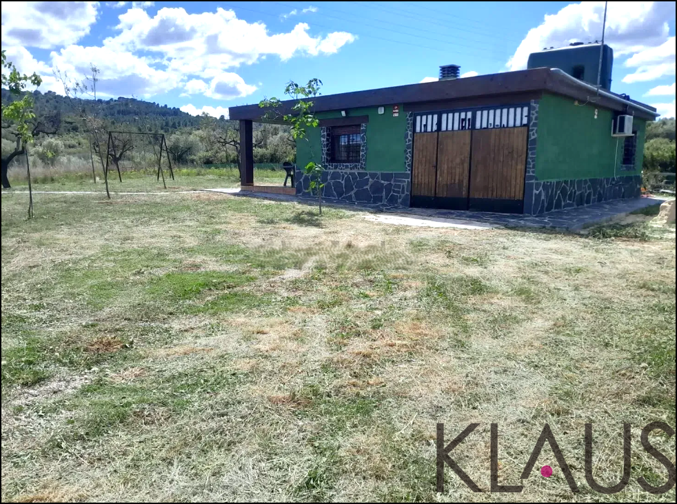 Venta de finca rústica en Traiguera