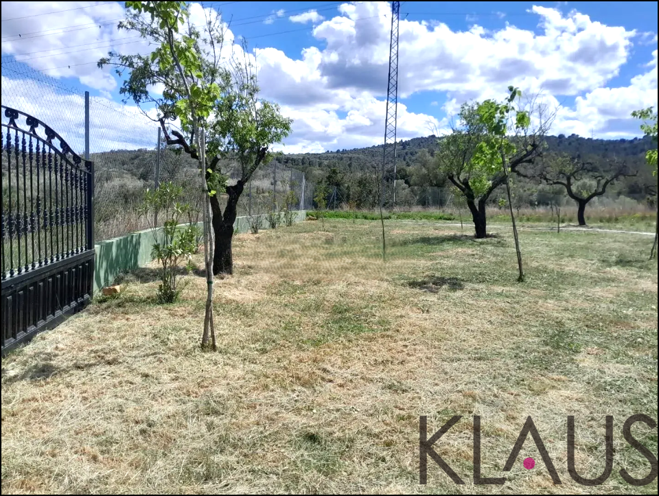 Venta de finca rústica en Traiguera