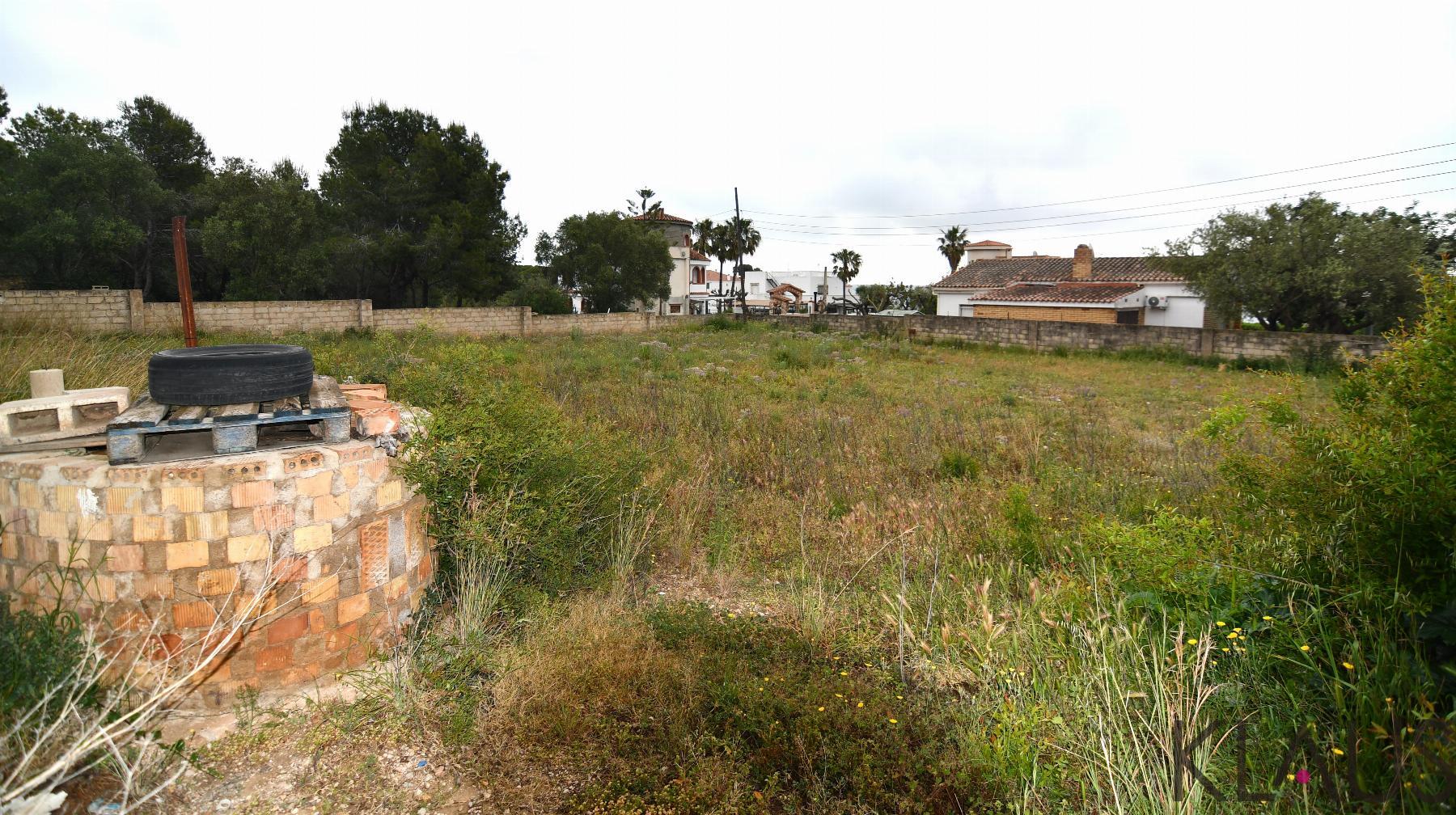 Venta de terreno en Alcanar playa
