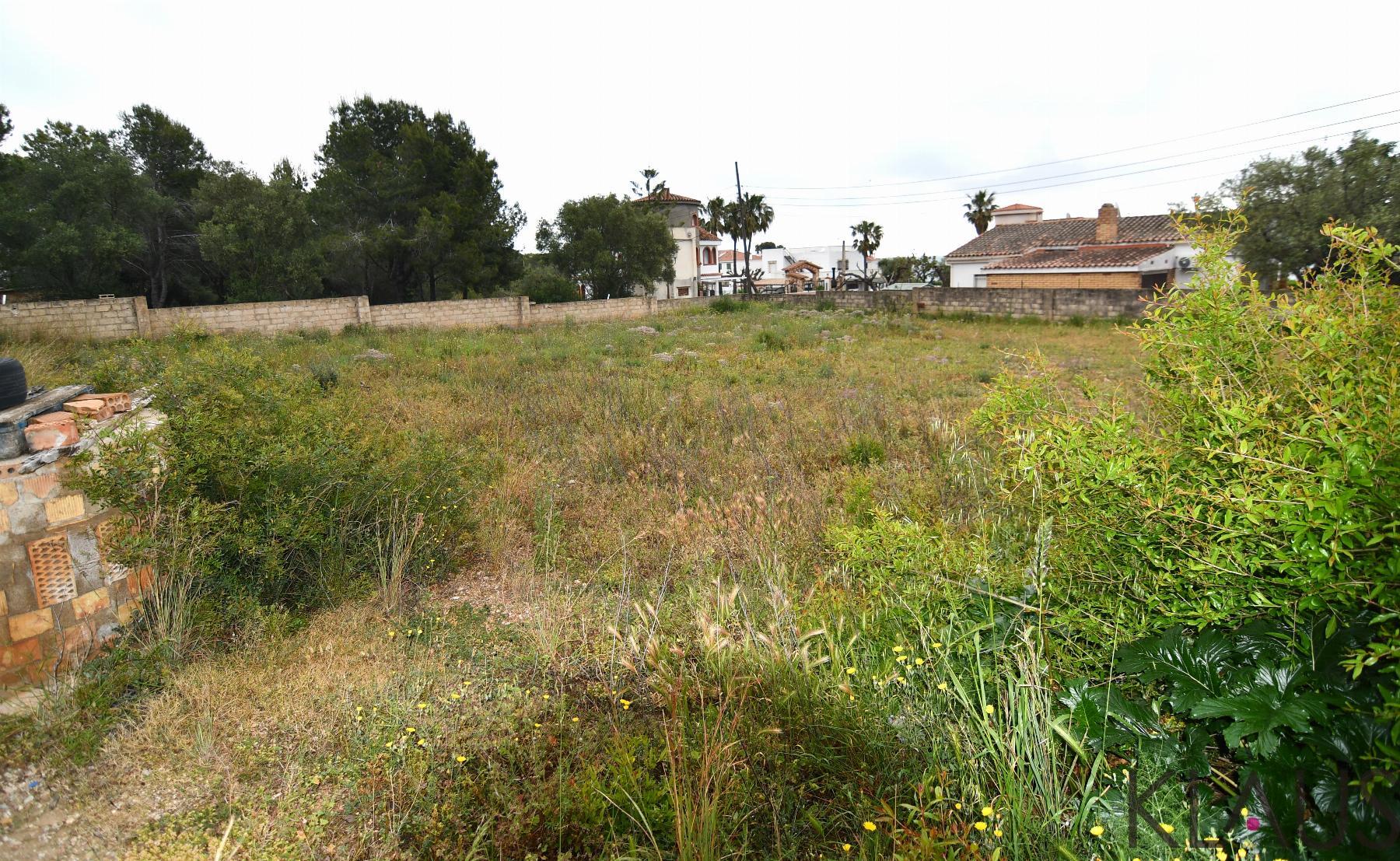 Venta de terreno en Alcanar playa