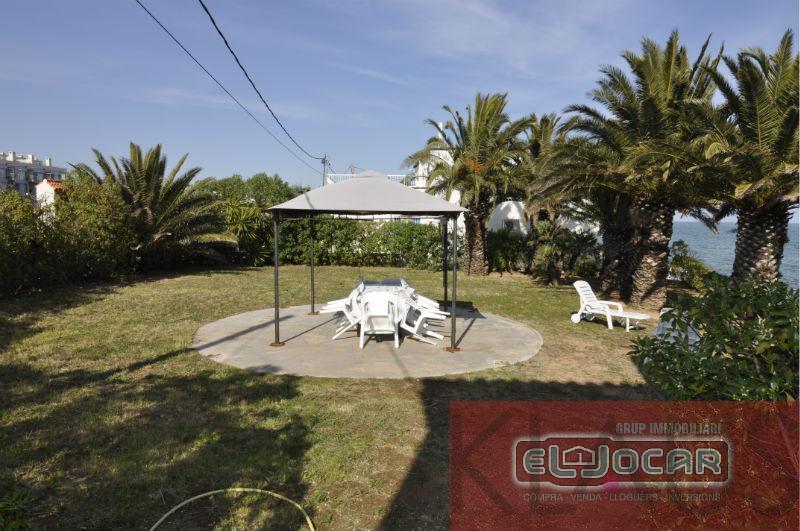 For sale of chalet in Alcanar