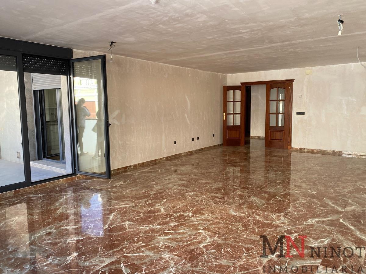For sale of flat in Villarreal Vila-Real