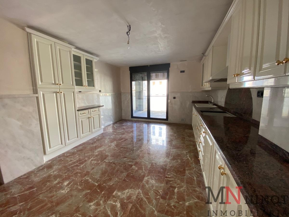 For sale of flat in Villarreal Vila-Real